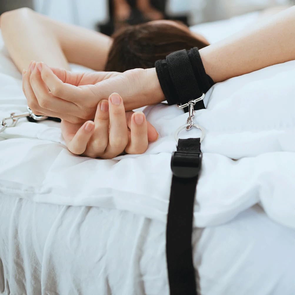 Sportsheets Under The Bed Restraint System Beginner-Friendly Bondage Set